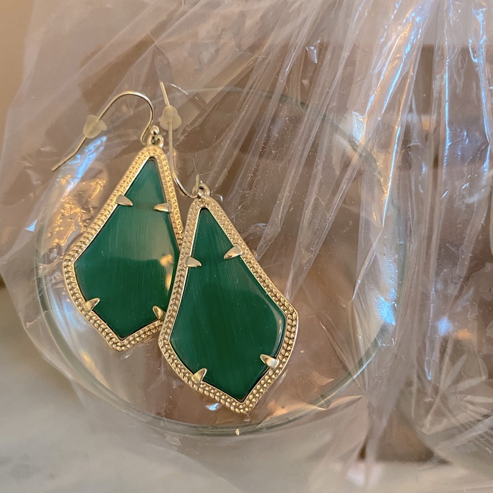Kendra Scott earrings - Picture 1 of 3